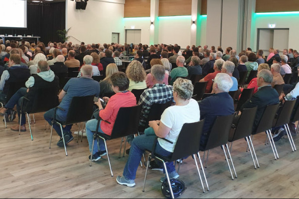 fdphx-steinheimnatparkinfo-1ABD03B1B-A530-18A4-27F6-6CC0B993856F.jpg