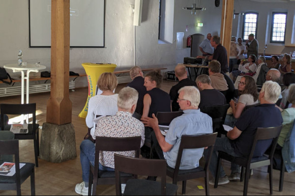 fdphx-nileerstand-120DFE234-B46A-A654-53D9-566717A77308.jpg