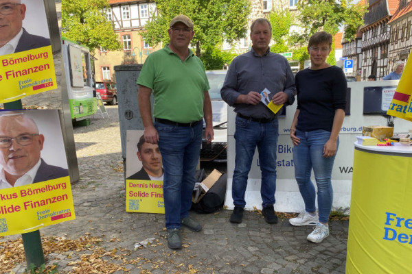 fdphx-wawahlstandkommaltCD717468-77A7-898A-DF3D-D98566D3CF0F.jpg